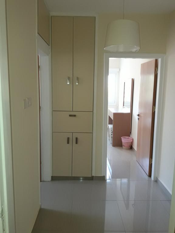 라르나카 32 Hill Court 아파트 외부 사진